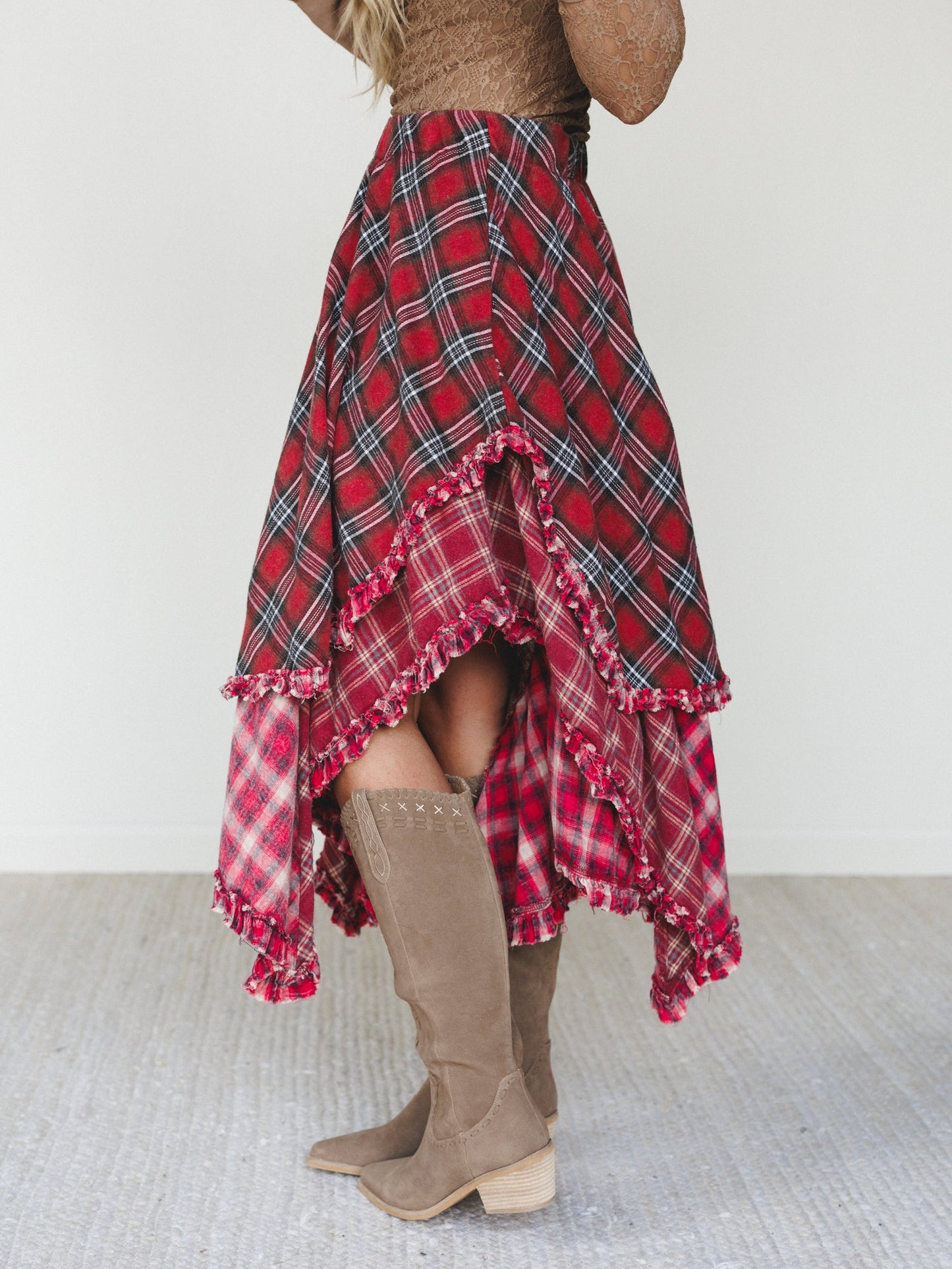 Sand Dancer Plaid Skirt - Red