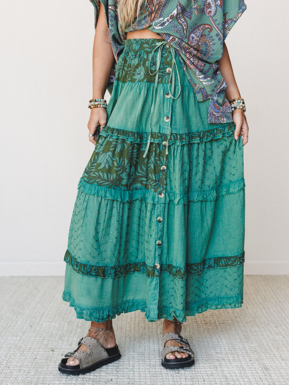 Life on the Island Skirt - Olive Multi