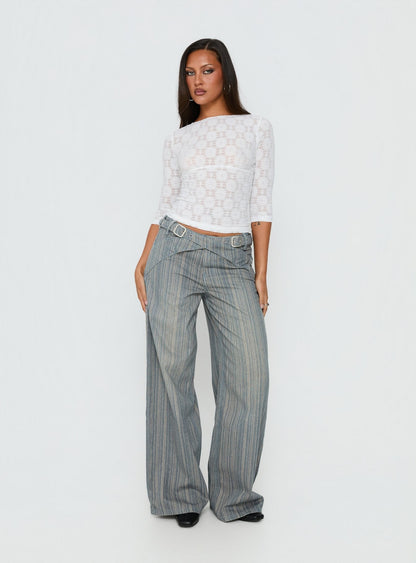Seraphim Textured 3/4 Sleeve Top White