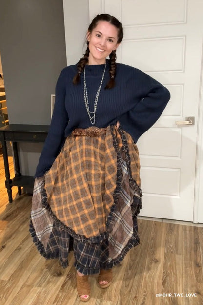 Sand Dancer Plaid Skirt - Navy