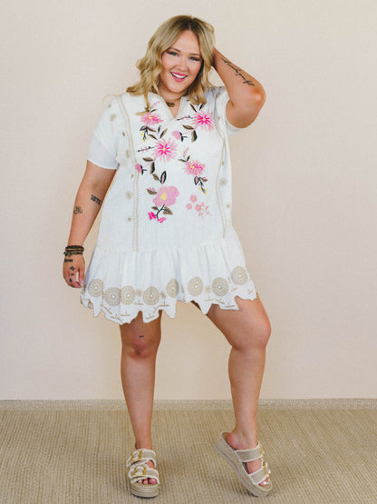 Sweet Dandy Embroidered Dress - Cream