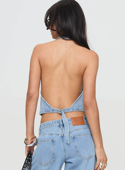 Je Suis Halter Top Light Wash
