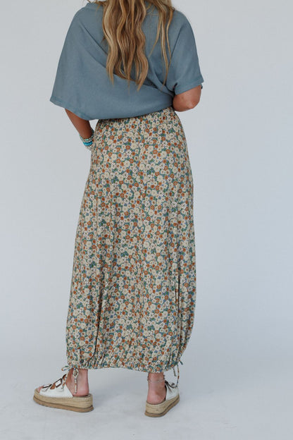 The Nest Solstice Song Cinched Skirt - Khaki