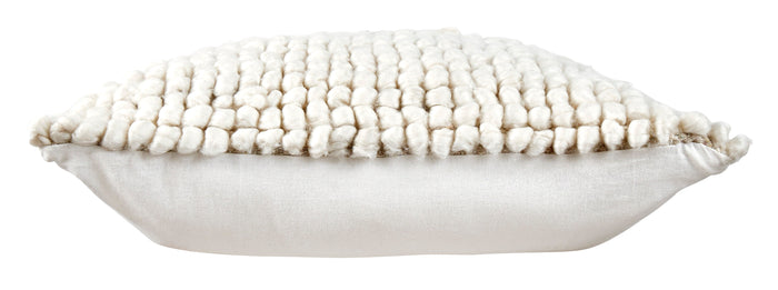 Aavie Pillow