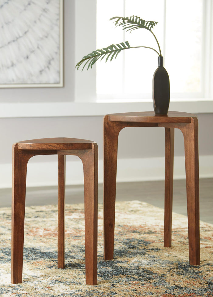 Wooden accent table set, two square side tables with tapered legs