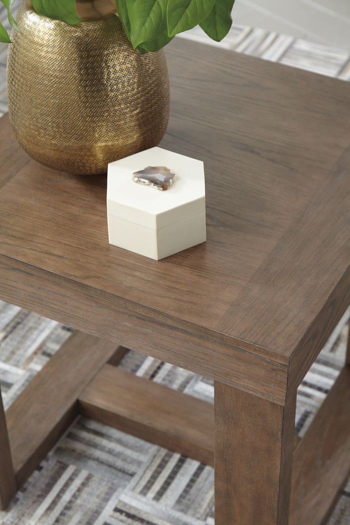 Wood end table with tabletop detail and lower shelf framing