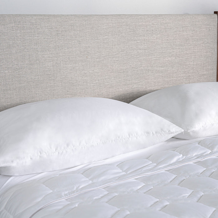 Bedgear - QUEEN iPROTECT PILLOW PROTECTOR - White Fabric - Protectors - Additional View 2