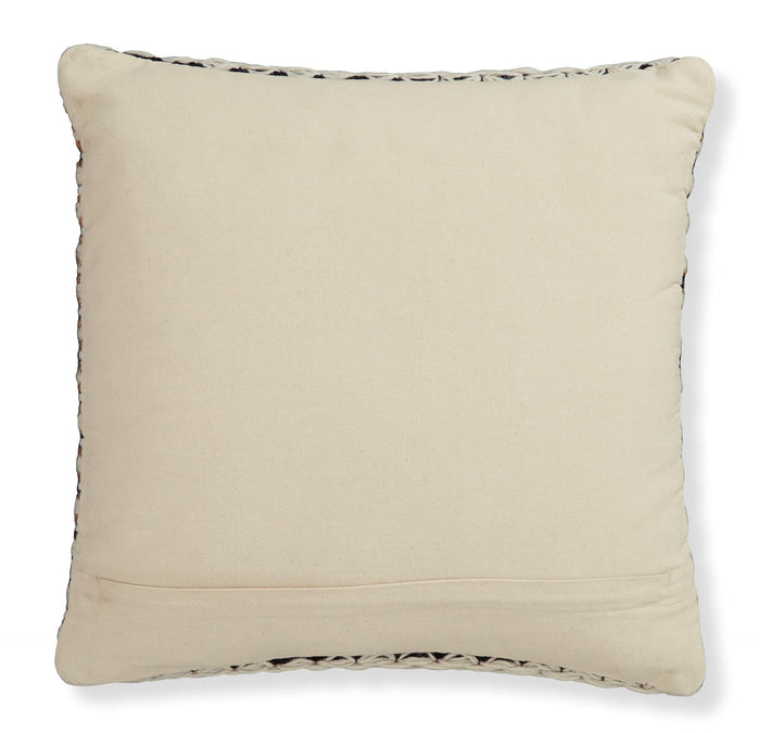 Nealington Pillow