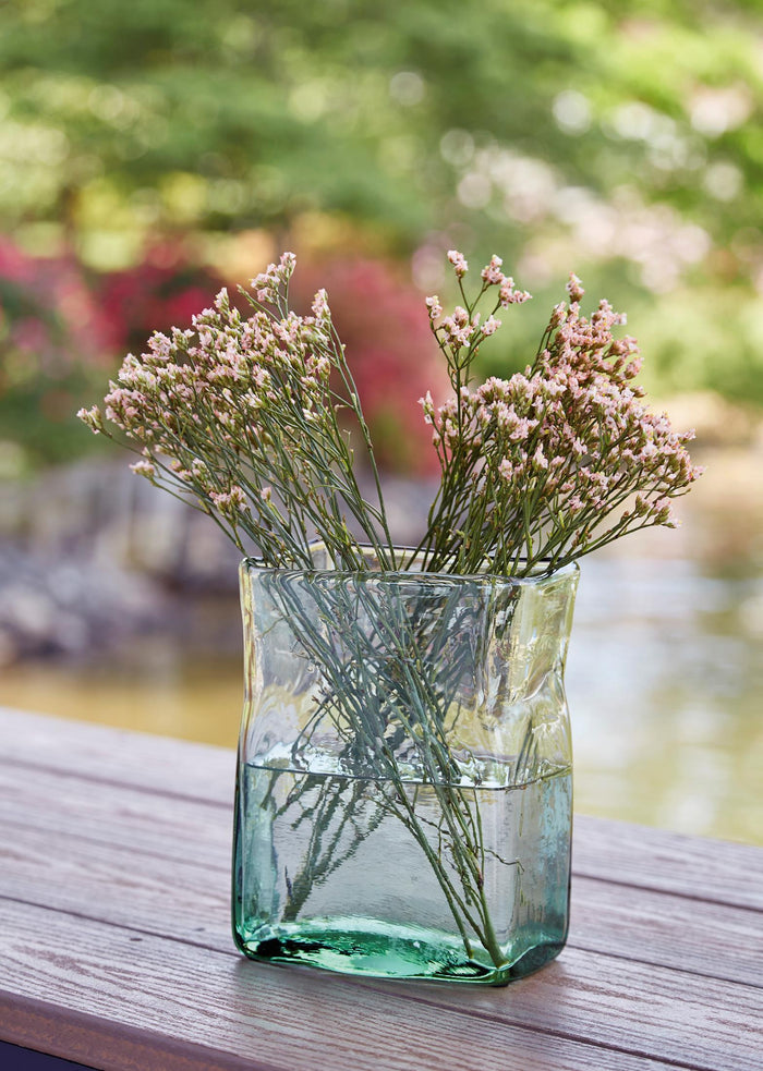 Taylow Small Vase