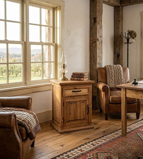 TRADITIONAL SMALL NIGHTSTAND