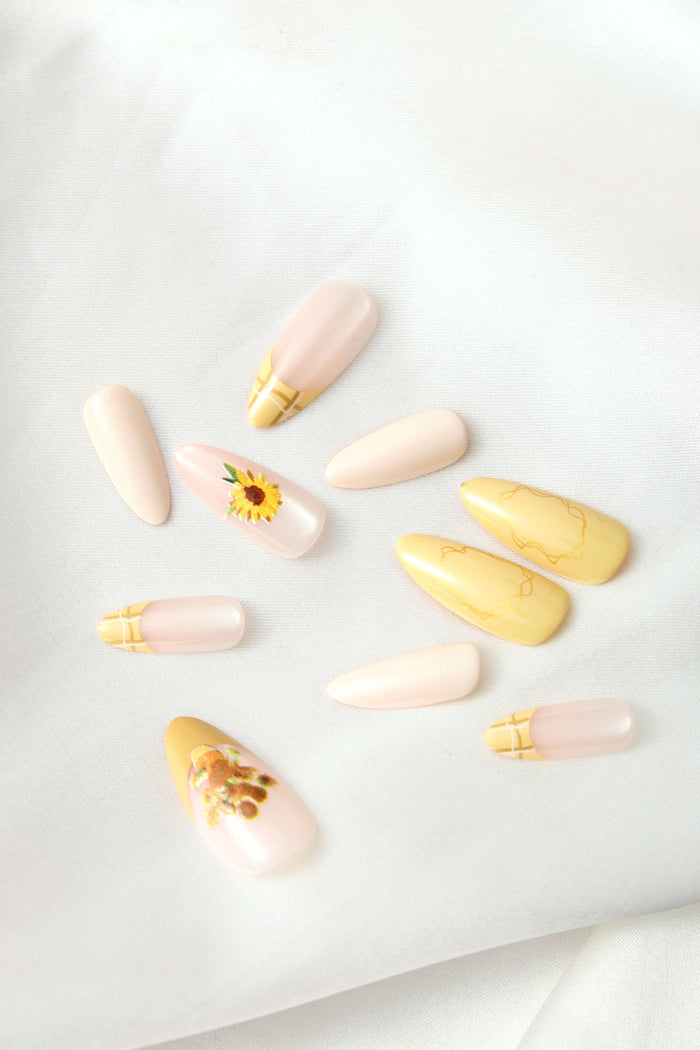 VAN GOGH SUNFLOWERS – ALMOND PRESS-ON NAILS